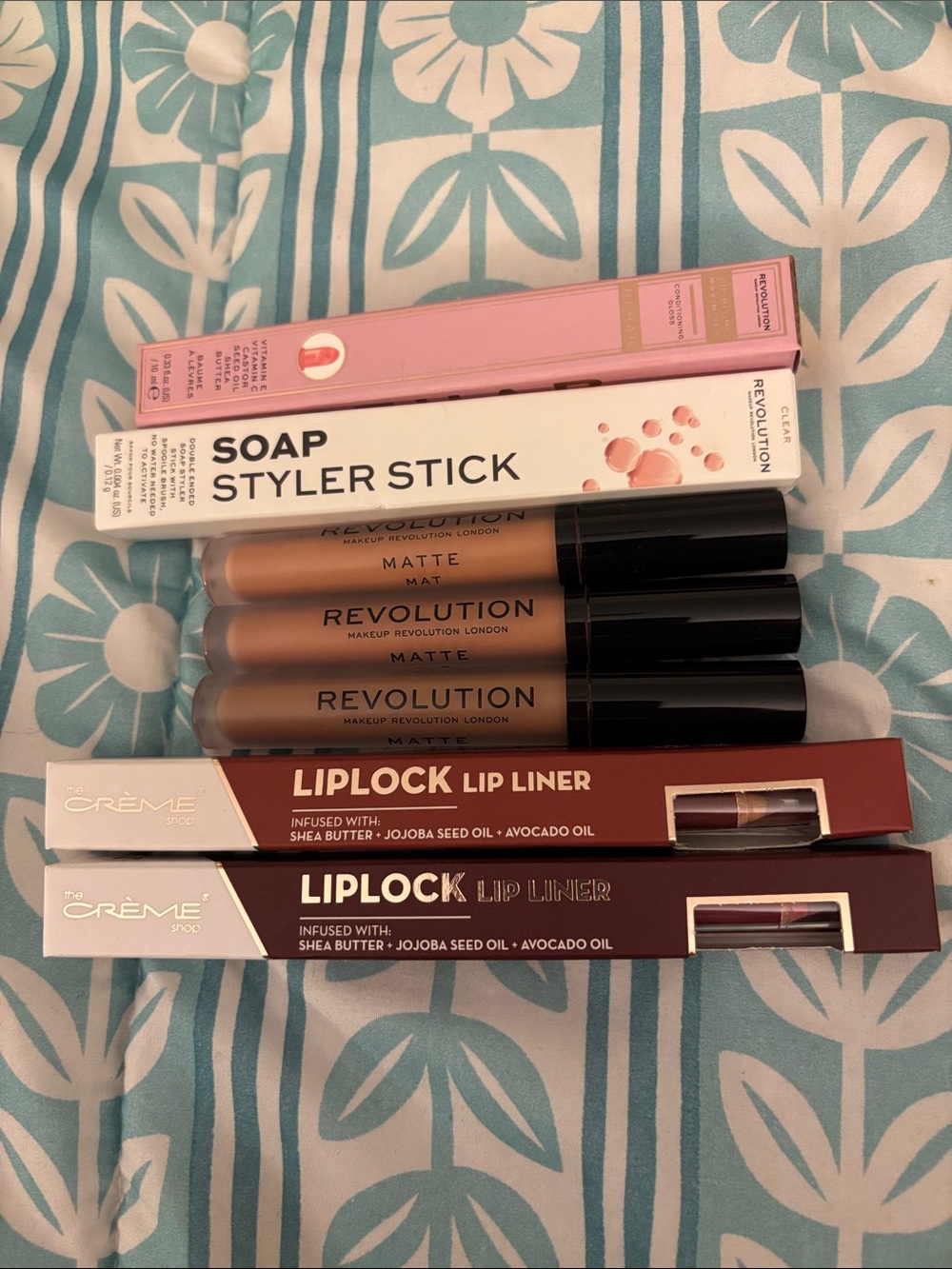 Revolution Liplock Lip Liners & Soap Styler Set - Pink & Brown